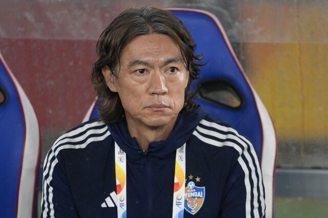 韓国、ホン・ミョンボ氏を再任命：サッカー代表チームの監督
